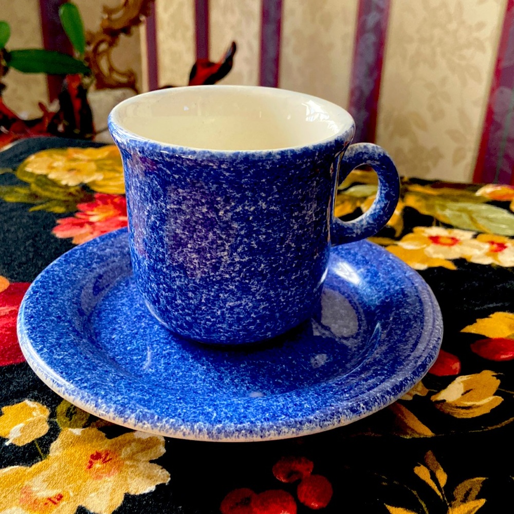 Quadrifoglio Ceramica Cup and Saucer